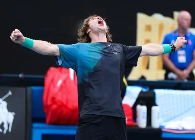 和外线三分 和外线三分